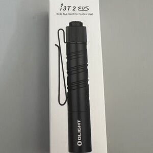 NEW Olight i3T 2 EoS Slim Tail Switch Flashlight - Black